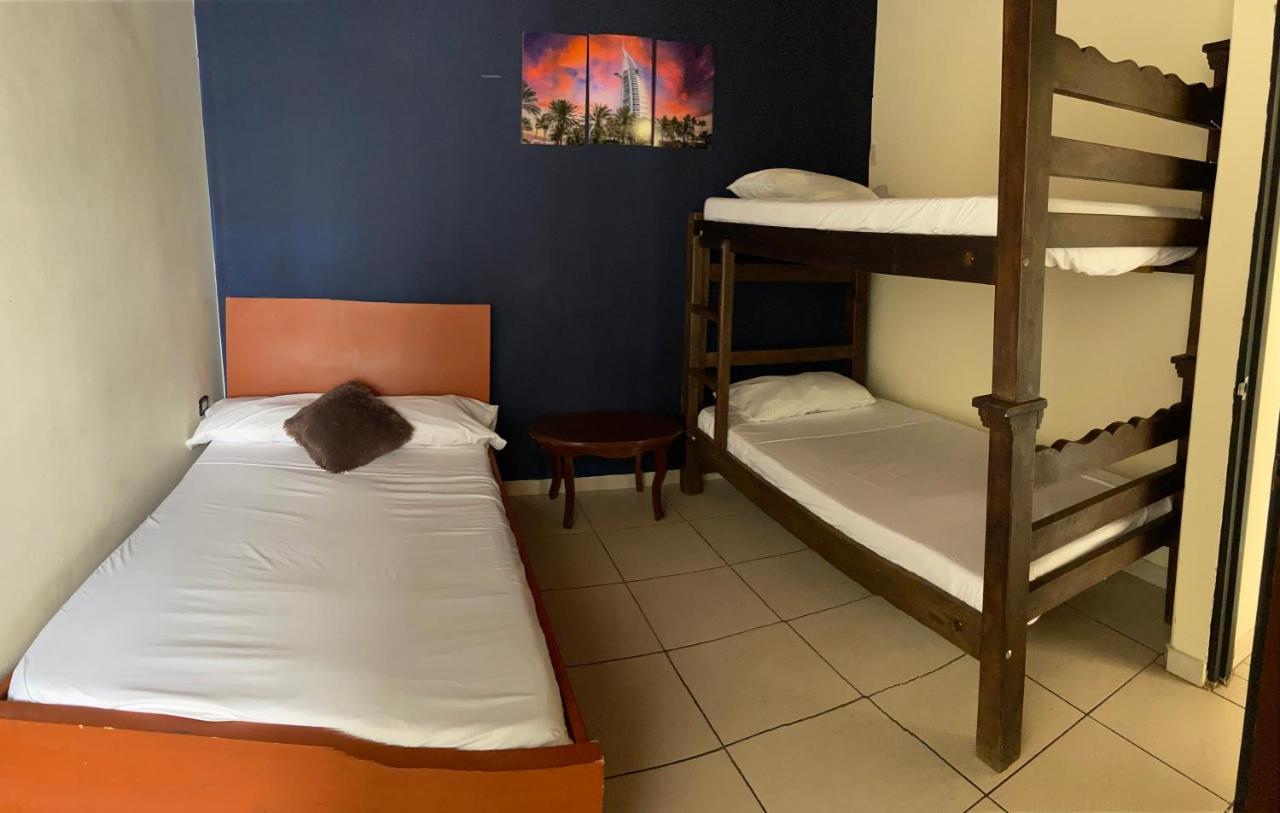Otono Hostel San Gil Exteriör bild