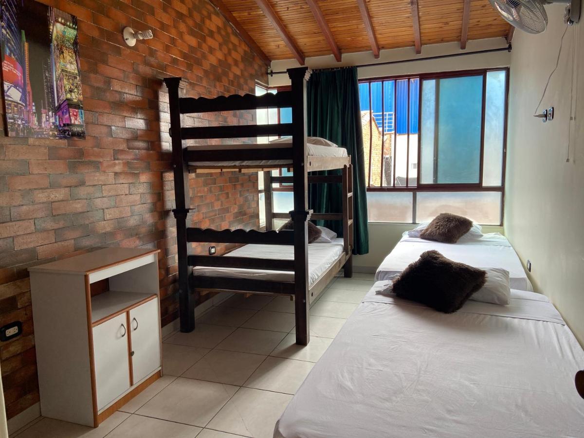 Otono Hostel San Gil Exteriör bild
